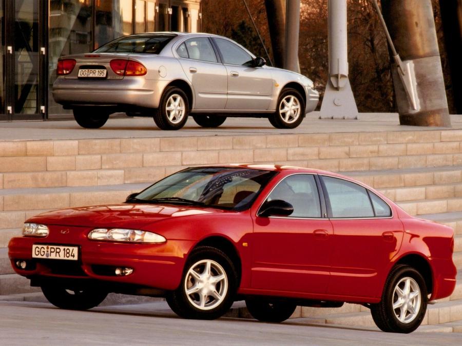  Chevrolet Alero 1999 года  (фото 11 из 14)